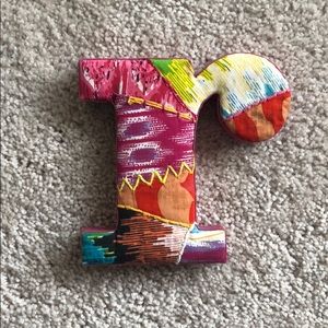 Anthropologie Fabric R in good condition!